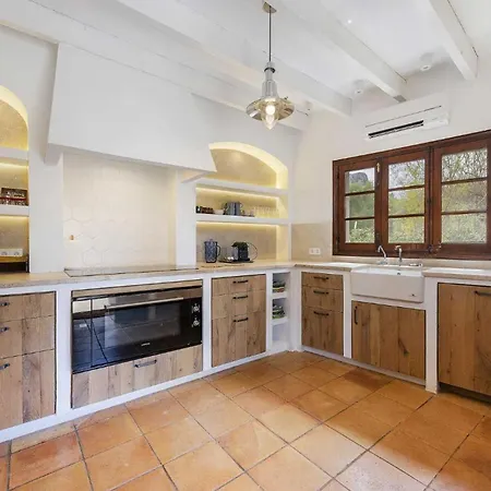 Verd Vall De Colonya Pollença